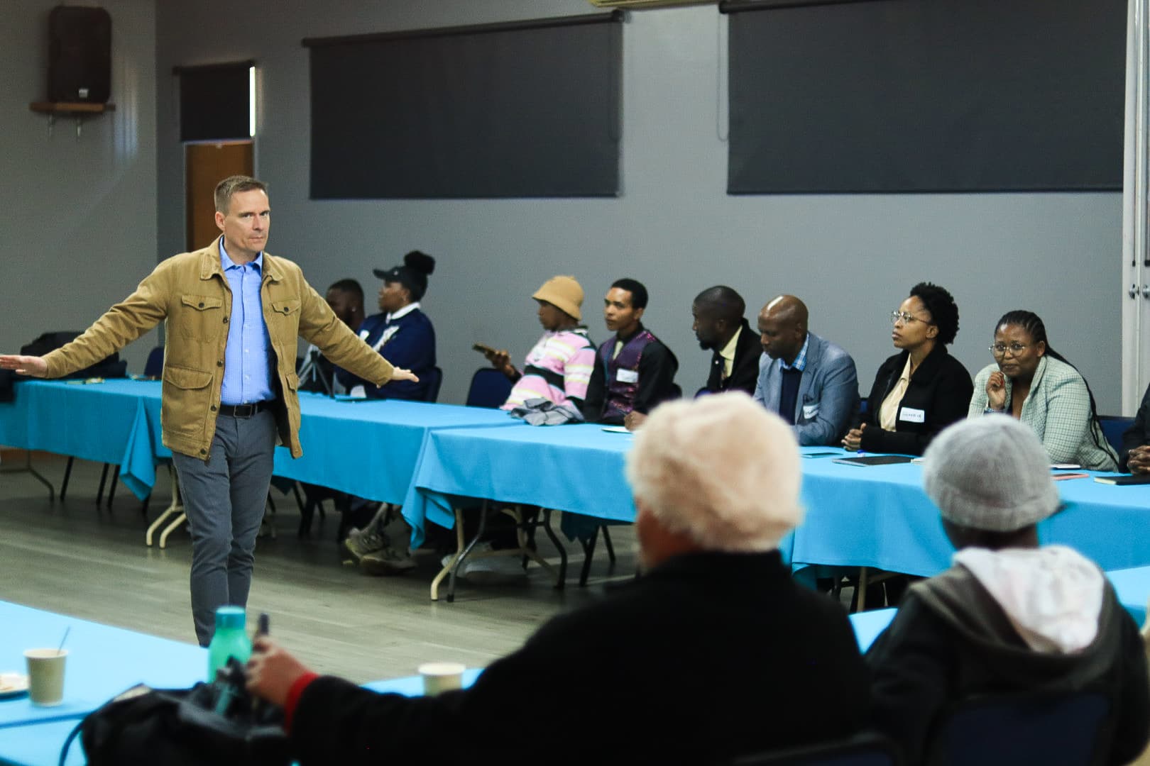 Professor Jeffrey giving workshop on Leadership in Gauteng Conference